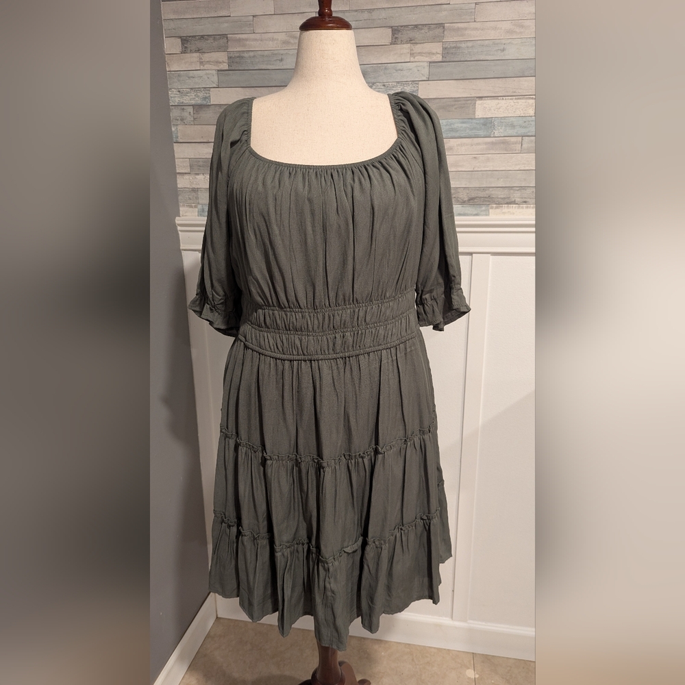 Trixxi Green Smocked Tiered Sundress